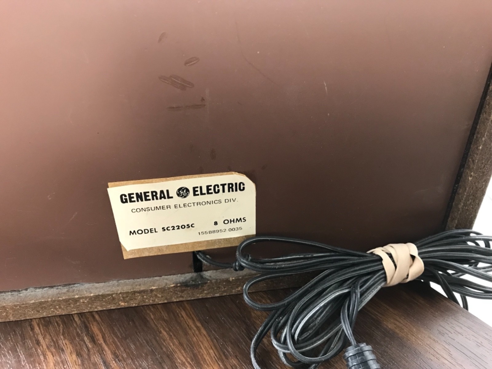 Vintage General Electric 8 Track player with am/fm stereo and original speakers