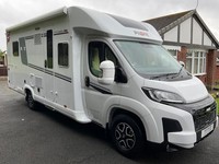Pilote P740FC Expression rear island bed 4 berth/belt Automatic Motorhome