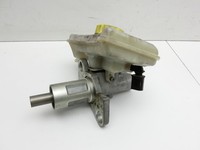 Audi A4 8E B7 04-08 Hauptbremszylinder Bremszylinder Audi A4 8E B7 04-08 12.07.2006 8E0611021 gebraucht Vorschau 2