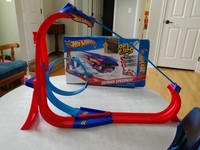 hot wheels rev ups skyway