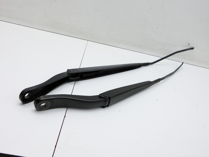Renault Megane III KZ 08-12 2x Scheibenwischer Wischarm Vorne Renault Megane III KZ 08-12 18.10.2012 450559300-00... Bild 2