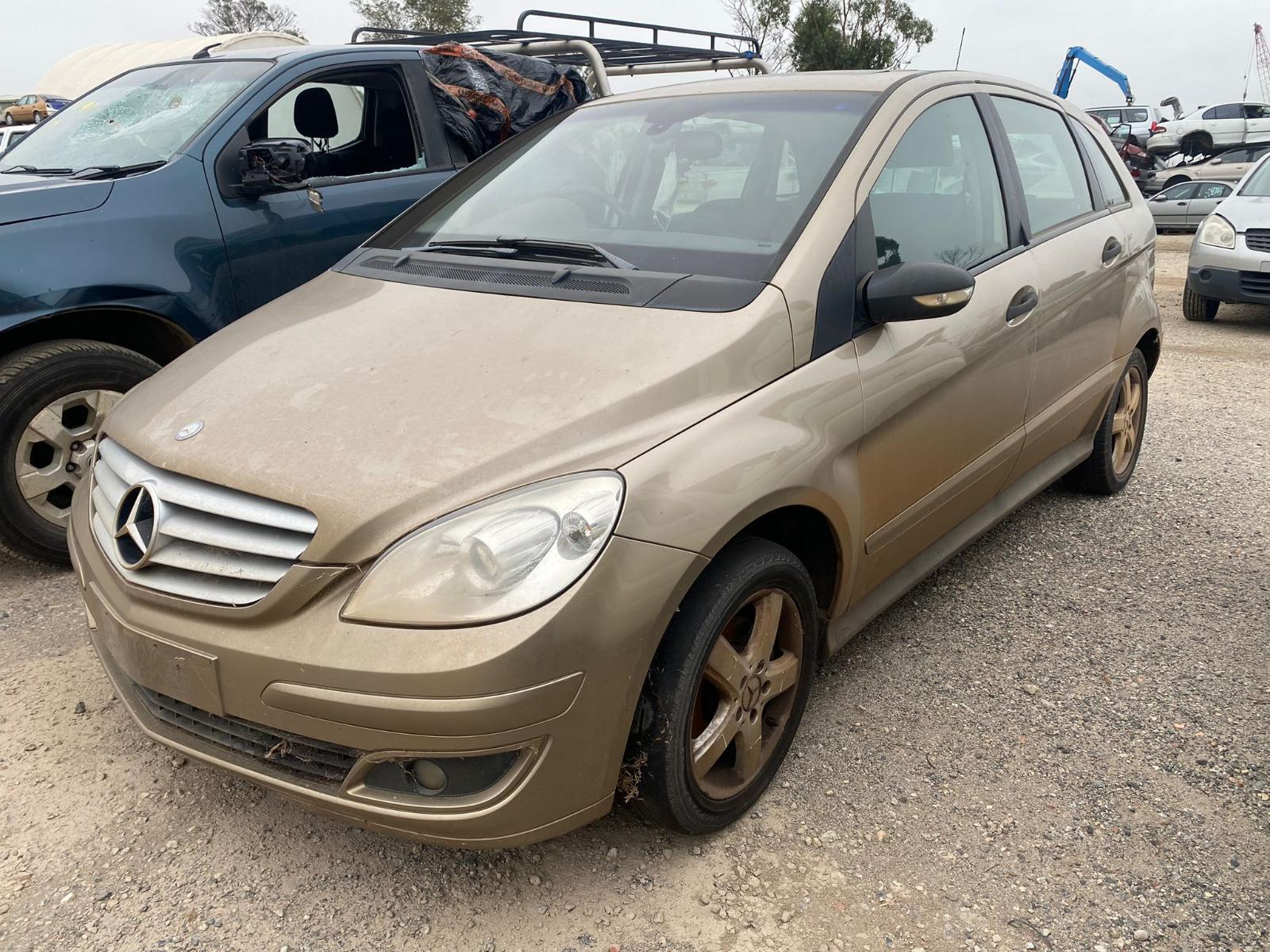 2006 B Class MERCEDES RIGHT GUARD W245 11/05-08/08 A1698800618 A16988008 image 10