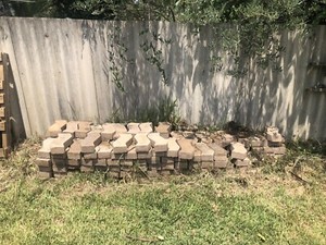 Free Pavers for gardens, gardening edges, pavings, small patio