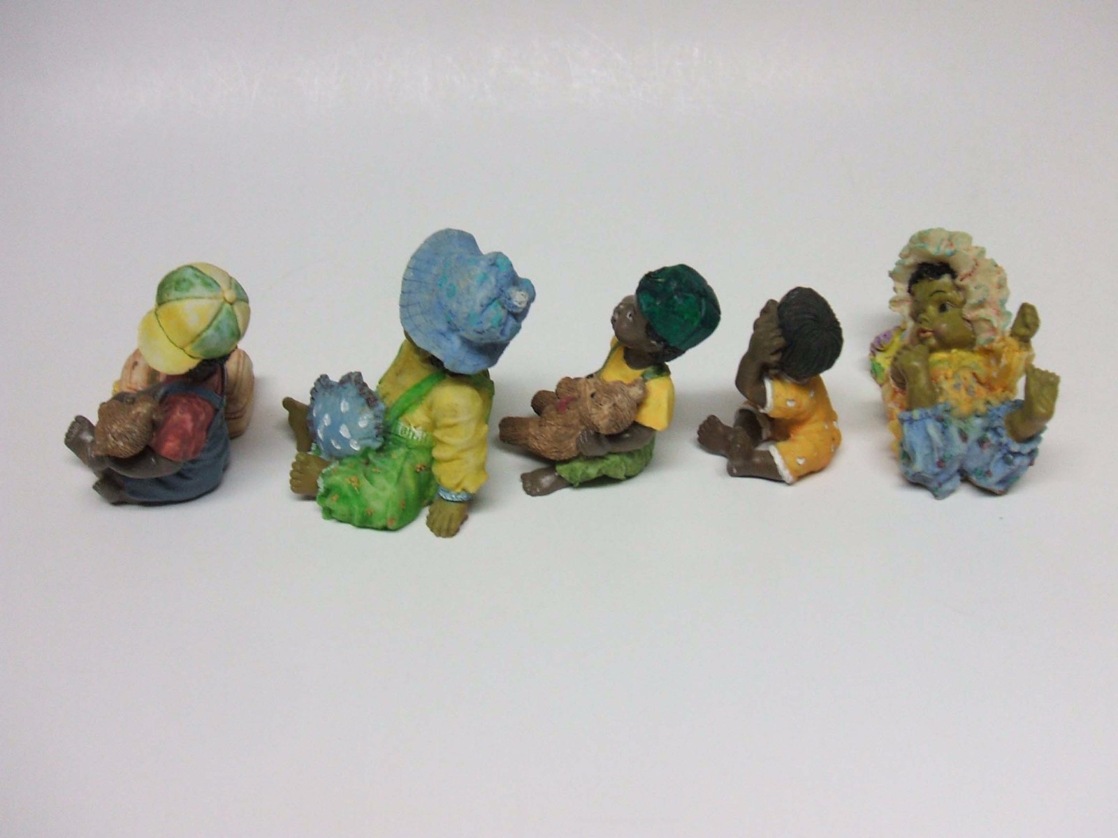 VINTAGE LOT OF 5 BLACK AMERICANA FIGURINES