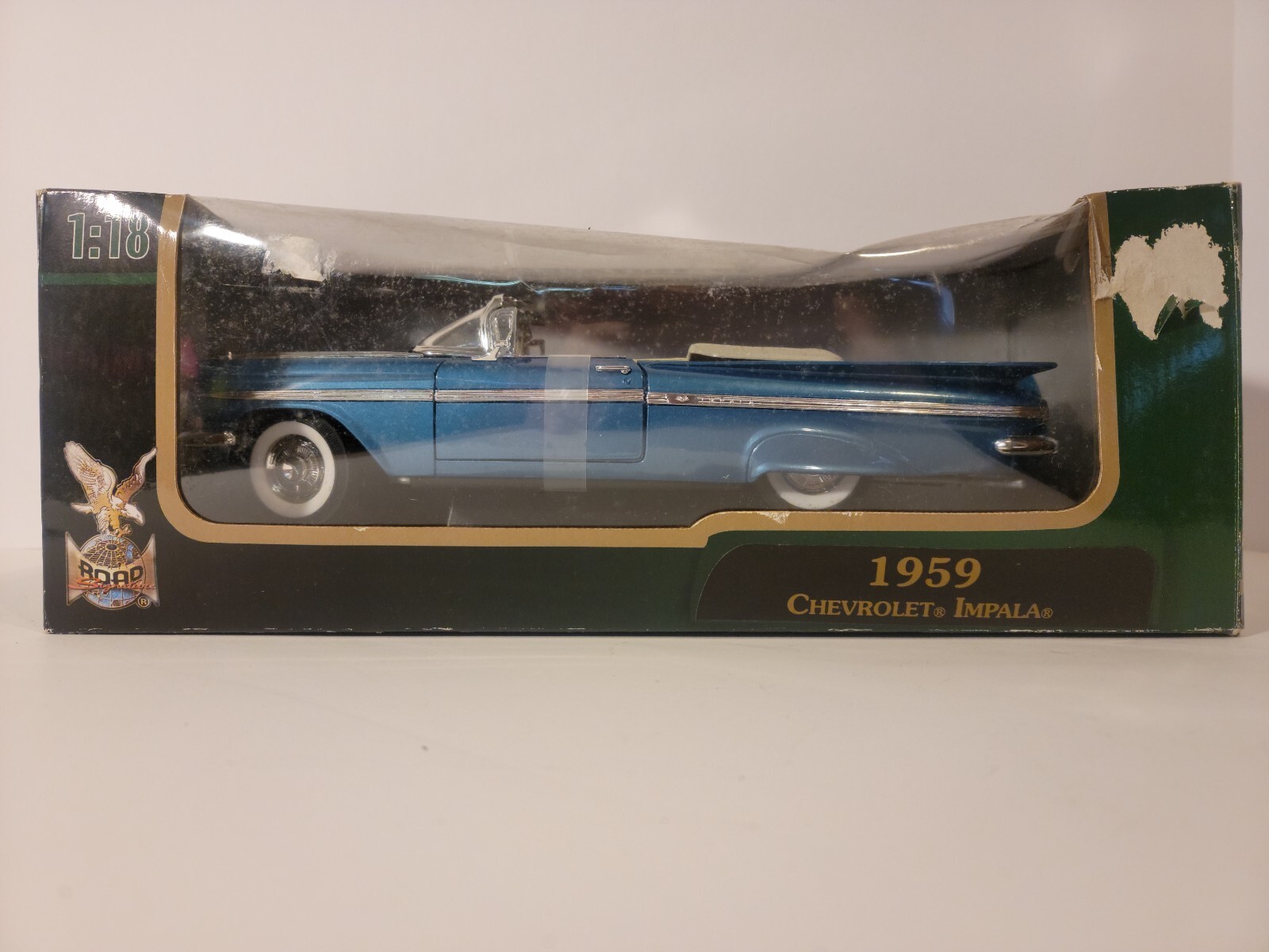 １９５９　ＣＨＥＶＲＯＬＥＴ　ＩＭＰＡＬＡ　【１/１８】　新品、未使用！ 1959 Chevrolet Impala Convertible Black Limited Edition to