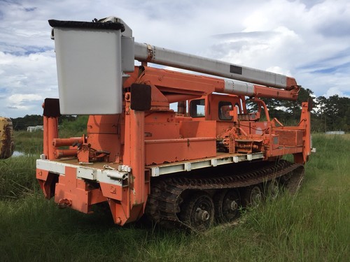 GO TRAC CRAWER CARRIER WITH 55' HIGHRANGER BUCKET, GOOD CONDITION, PLEASE CALL!!