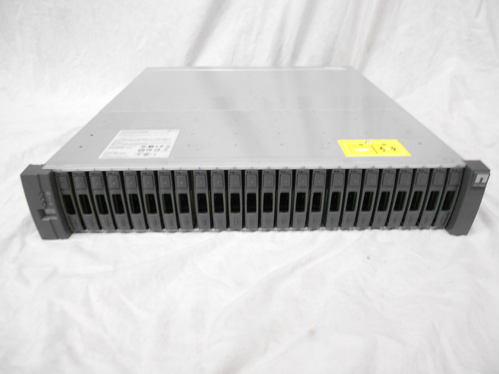 Array 24. Дисковый массив modular san array 1000. Vtrak m310p. Дисковый массив eternus dx200 s4 et204au. Внешний g-technology g-raid with thunderbolt 4 тб.