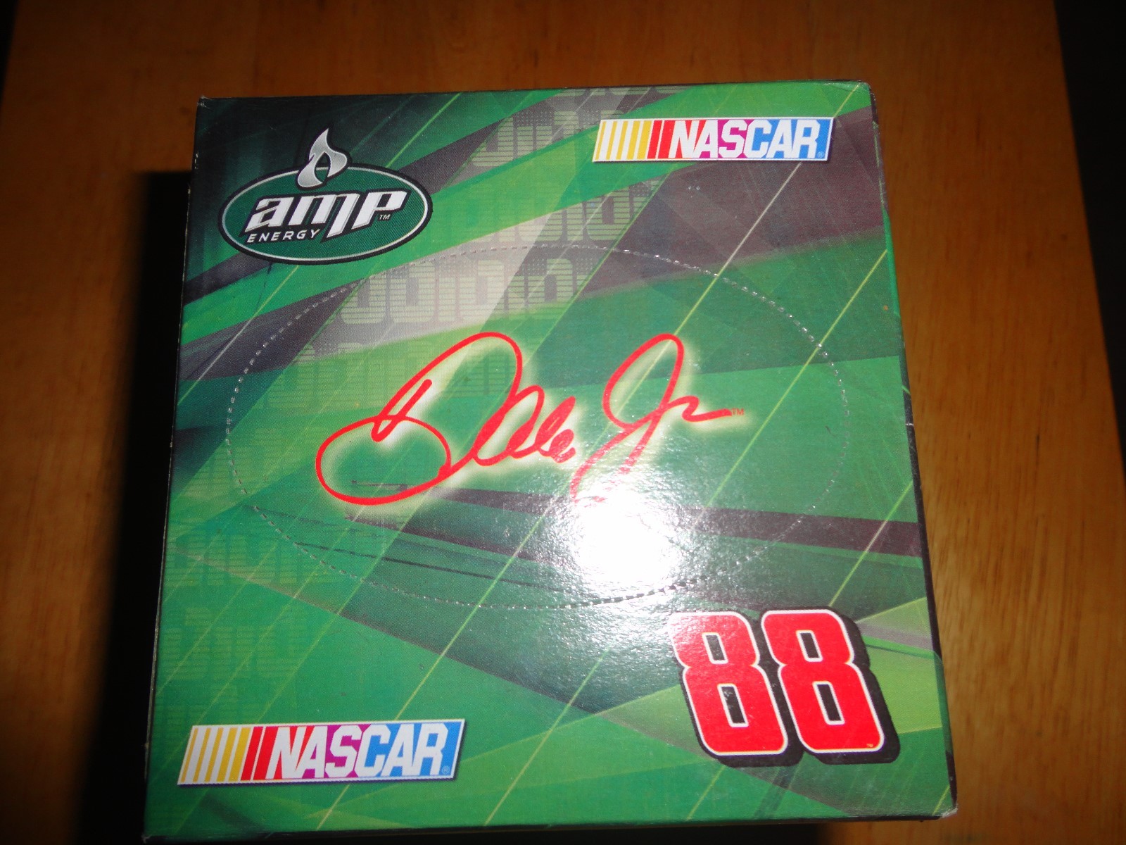 2 PLY FACIAL TISSUES #88 NASCAR UNOPENED IMPALA SS AMP DALE EARNHARTDT JR