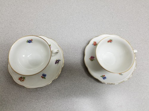 2 KM Floral Cups & Saucers+