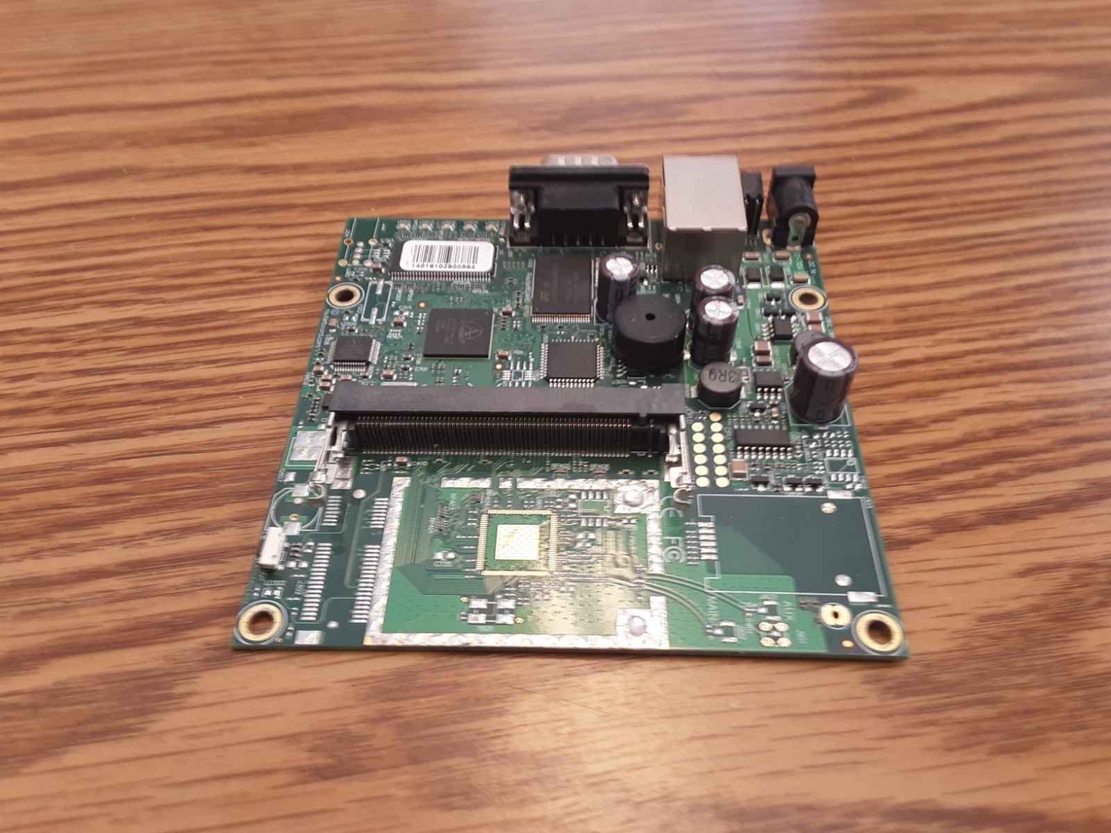 Mikrotik routerboard 411