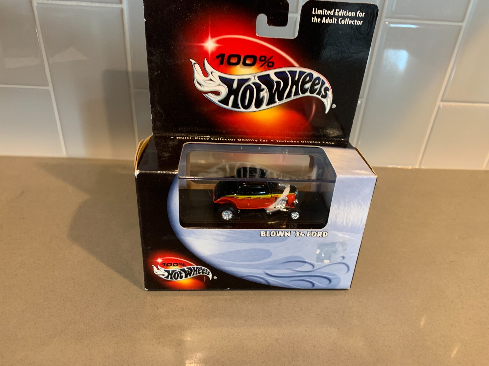 ★ BLOWN 34 FORD COUPE ★ホットウィール★ スケール1/24 Blown '34 Ford Coupe | Hot Wheels Wiki | Fandom