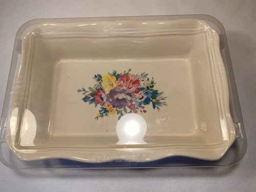 Pioneer Woman Lace & Floral Design Rectangle Casserole Dish With Cover 11.5