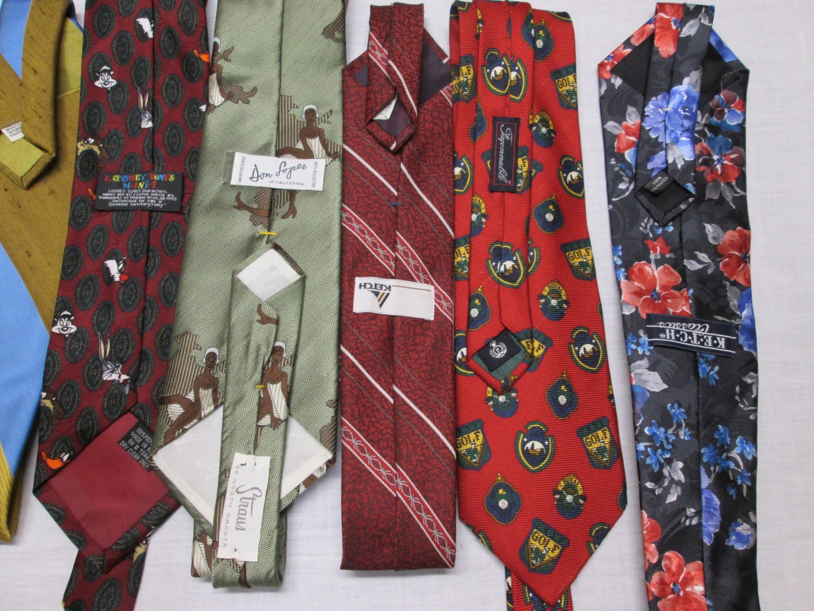 MENS VTG LOT 8 TIES SILK/POLYESTER MEN CLOTHING