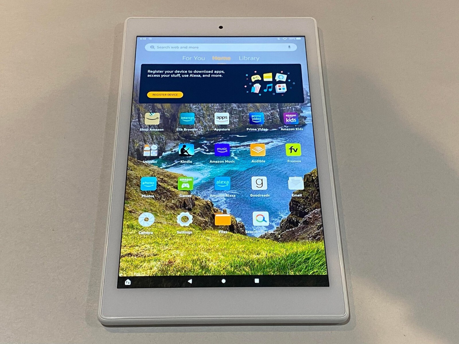 Купить **NICE** Amazon Fire HD 10 (9th Generation) 32GB, Wi-Fi, 10.1in -  White, цена 12 490 руб — (115700371414), США