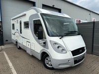 08/08 ADRIA VISION 677 - 4 BERTH, END BEDROOM & BATHROOM, READY TO GO OFF GRID
