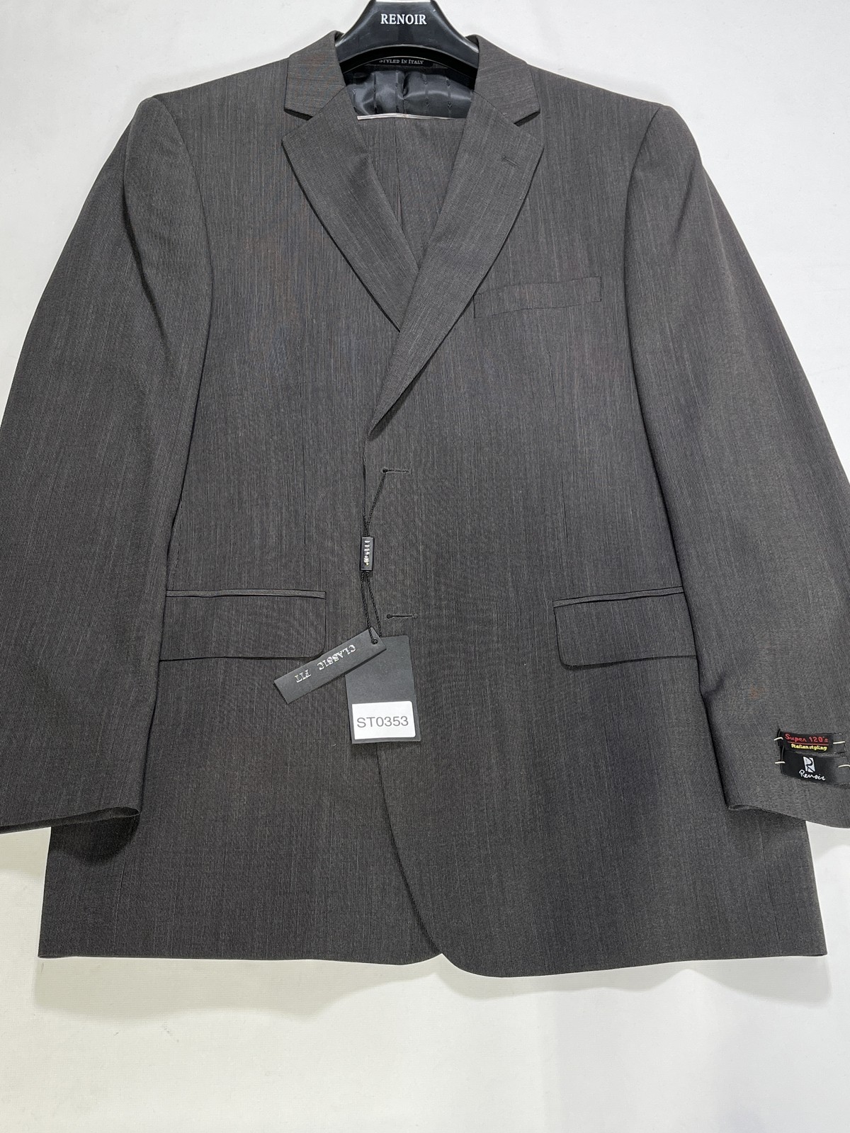 Mens Renoir Classic Fit Black Suit Size 42R NEW