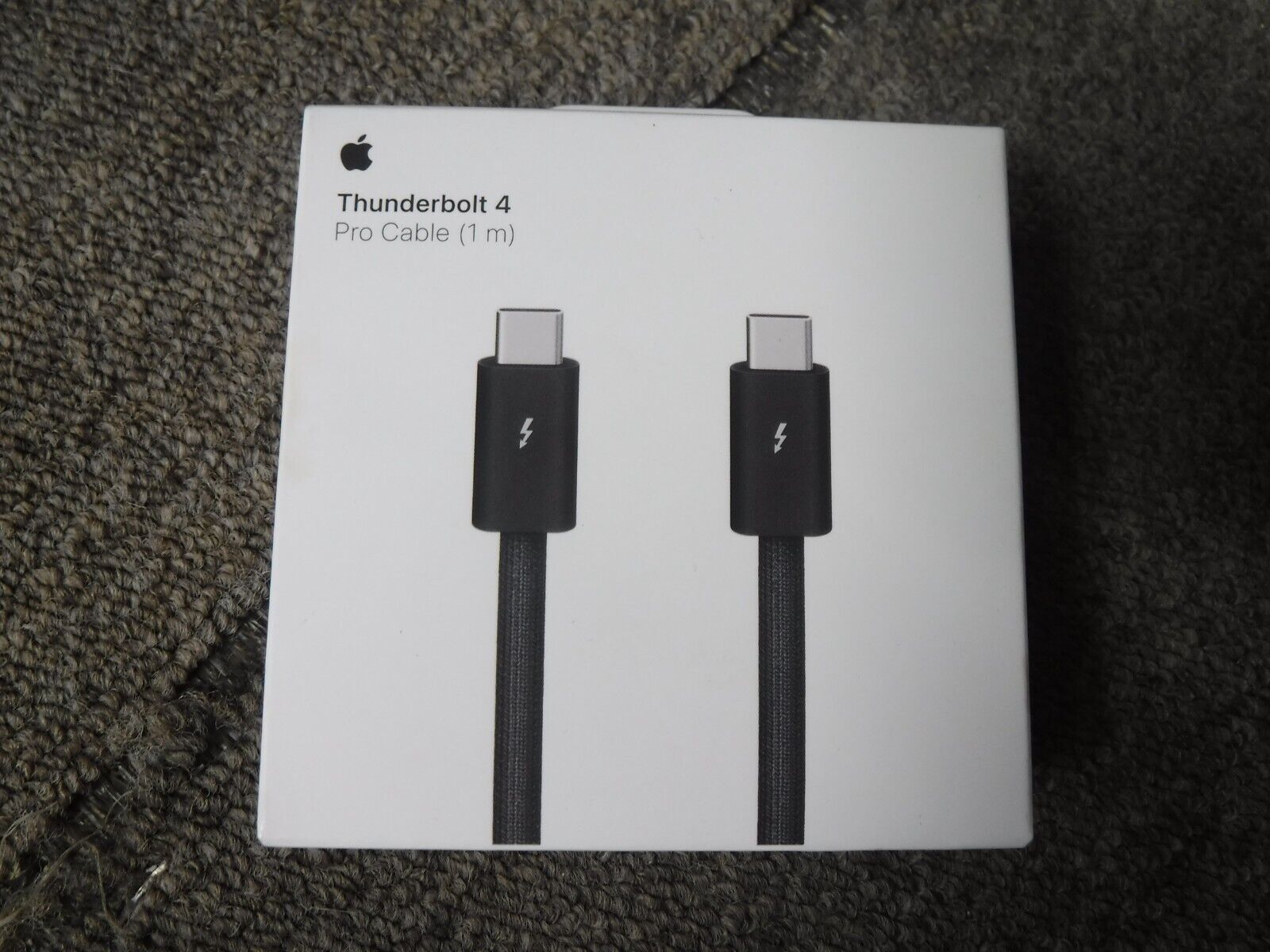 *NEW* Apple ThunderBolt 4 Pro Cable (1 m) Black, A2804 *NEW* Apple ThunderBolt 4 Pro Cable (1 m) Black, A2804