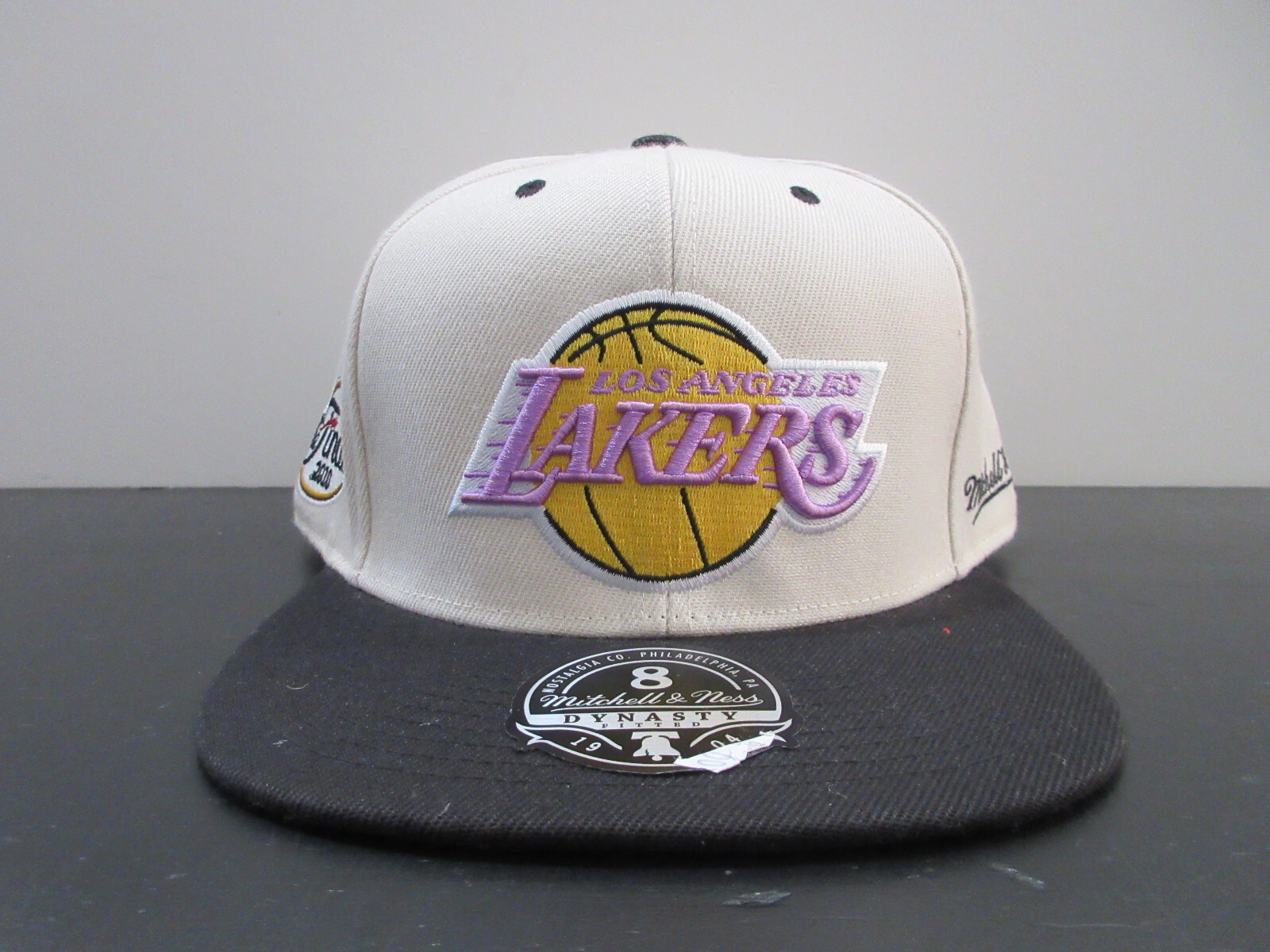 Lakersキャップ 7 5/8 Los Angeles Lakers Hat Cap Fitted Mens 8 White Black NBA