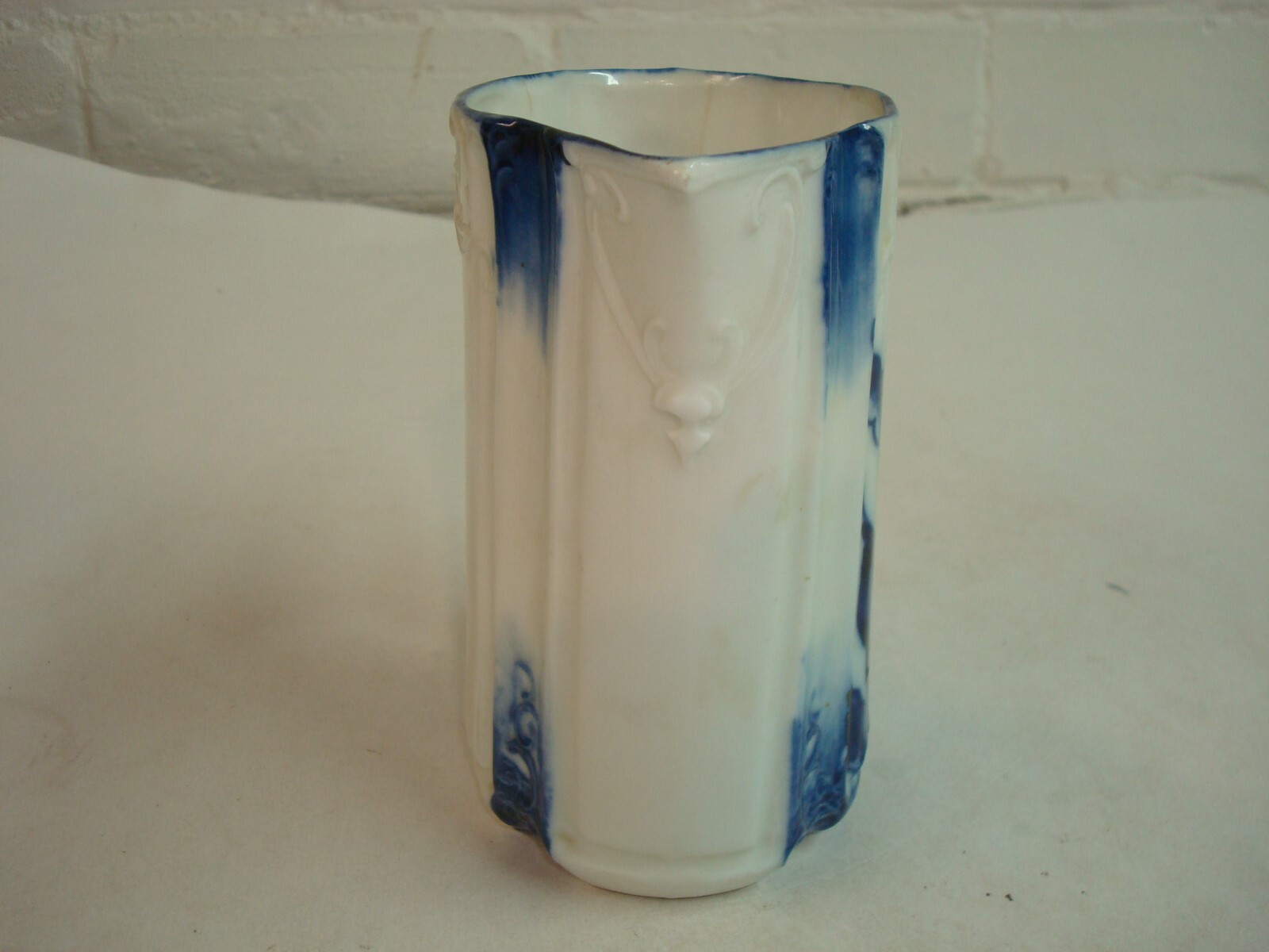 Vintage Flo Blue Creamer, 5 1/2