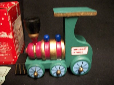 Vintage 1985 Enesco Wooden Christmas Holiday Locomotive/ Train