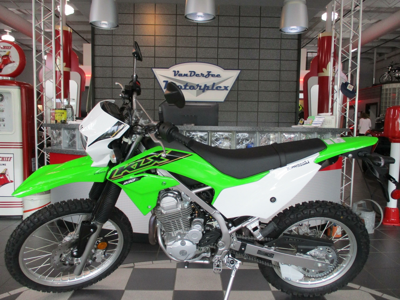 2021 klx 230