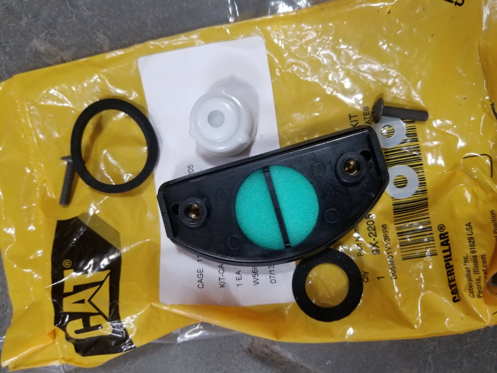 9X2205 Kit-Cap Filter Fits Caterpillar 725 730 735 740 D250E