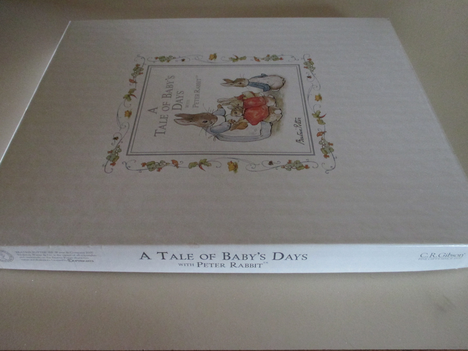 2000 Gibson Beatrix Potter Memory Book Baby Keepsake Journal Photo Peter Rabbit
