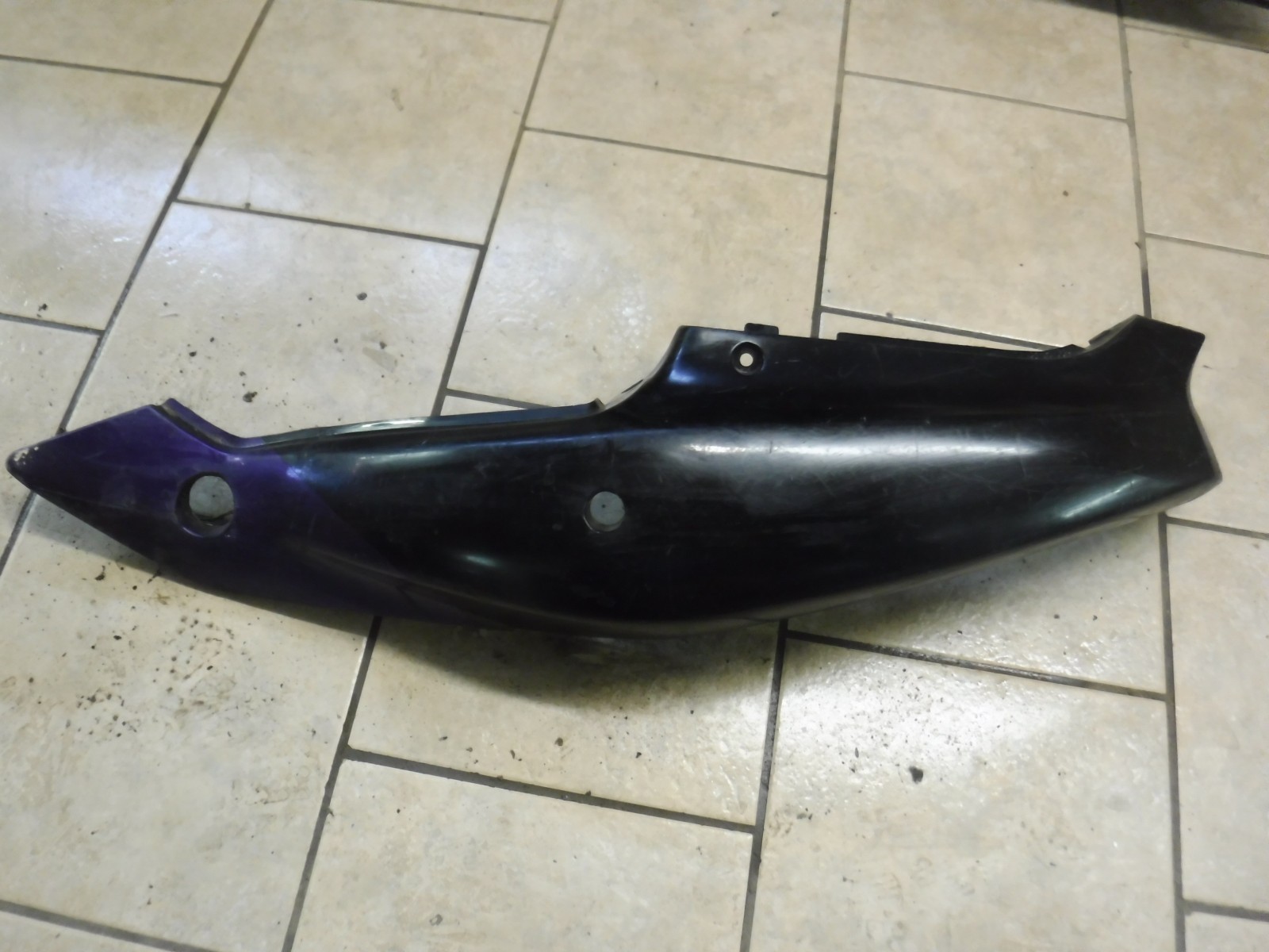 93-95 KAWASAKI Ninja ZX7 LEFT SIDE COVER FAIRING COWL 36001 93-95 KAWASAKI Ninja ZX7 LEFT SIDE COVER FAIRING COWL 36001