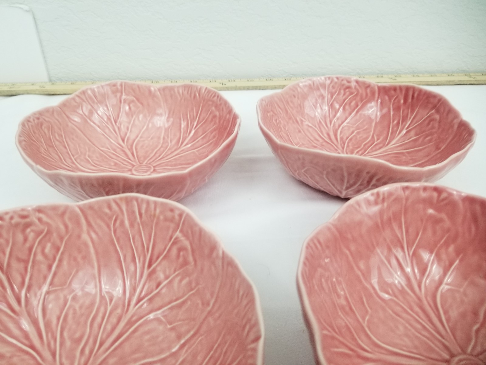 4 Vintage San Raphael Bowls Portugal Bordallo Heiro Pink Cabbage Leaf 6 1/2