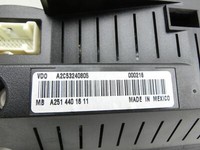 Mercedes R320 W251 06-10 CDI 3,0 165KW Kombiinstrument Tacho Mercedes R320 W251 06-10 17.02.2006 A2514401611... Vorschau 6
