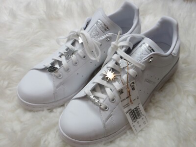 NWOB Adidas Shoes Mens 10 White Stan Smith Peter Pan Tinker Bell Disney Sneaker
