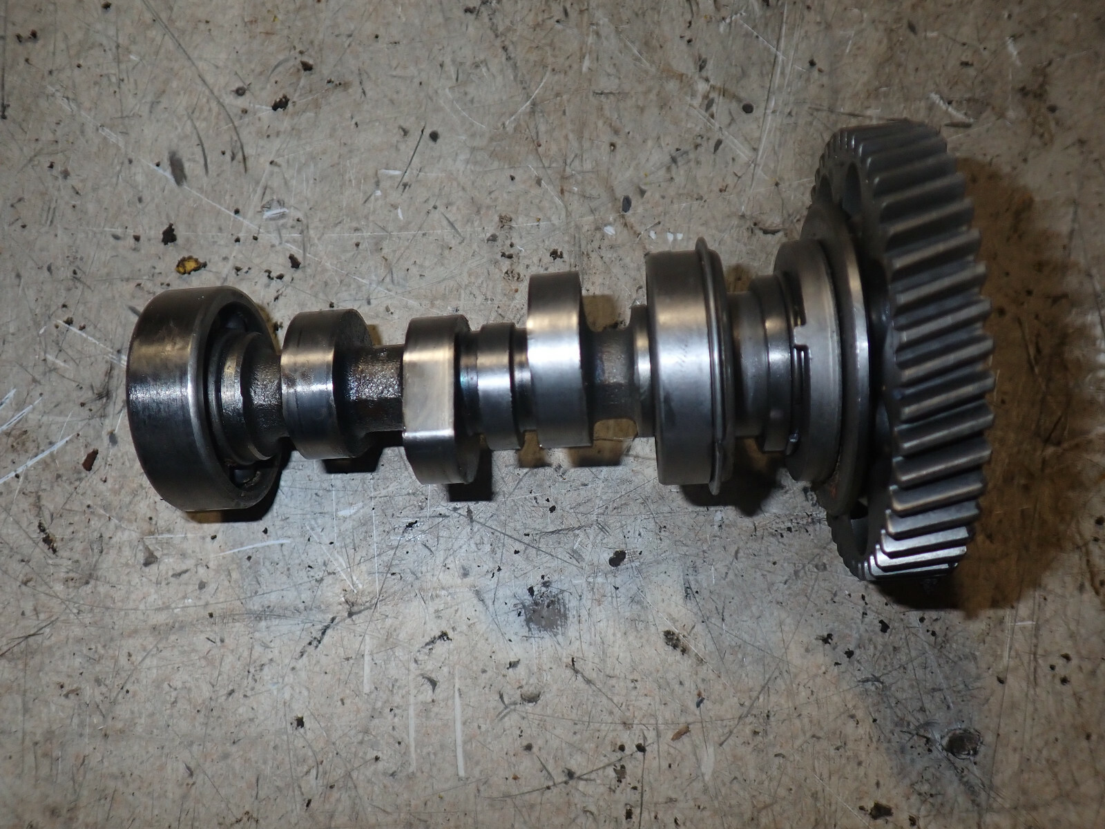 現行販売品　DIESEL T-AGO Kubota D902-ETO7 Diesel Engine Fuel Camshaft Fuel Drive Shaft TORO