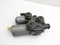 BMW X3 E83 06-10 3,0 160KW Wasserventil Ventil Heizung BMW X3 E83 06-10 04.07.2007 64118369807 8369807... Vorschau 2