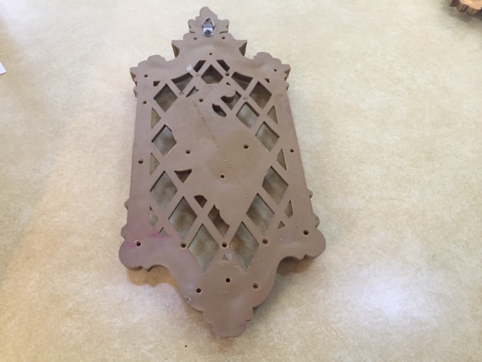 Vtg 2 Four Seasons Hollywood Regency Gold Wall Plaques Dart Syroco Plastic 1971