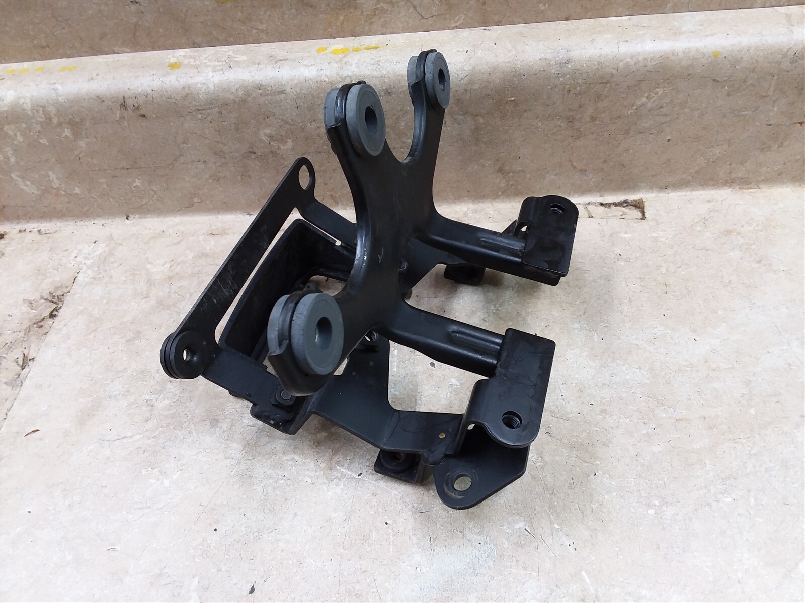 Kawasaki 600 ZX6 NINJA ZX600-E2 Rear Light Bracket 1994 PA