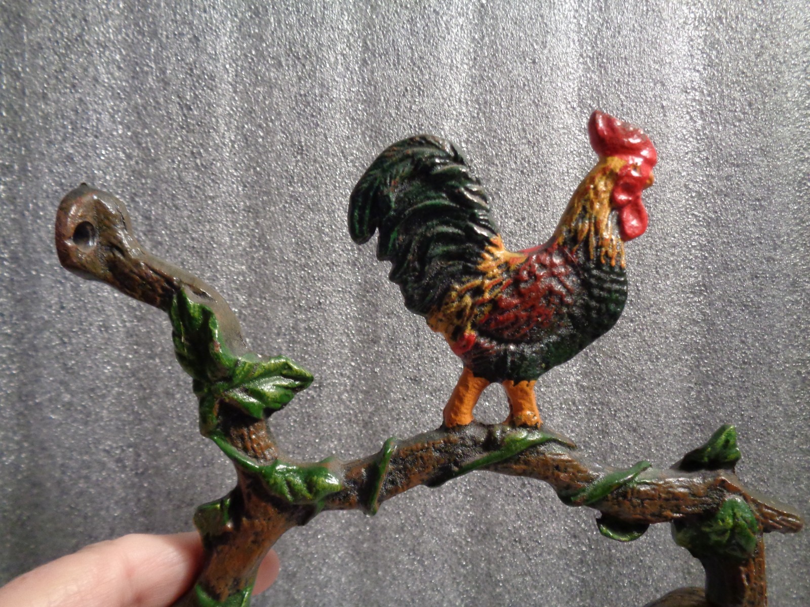 Small Cast Iron Rooster Wall Mounted Dinner Bell  Excellent