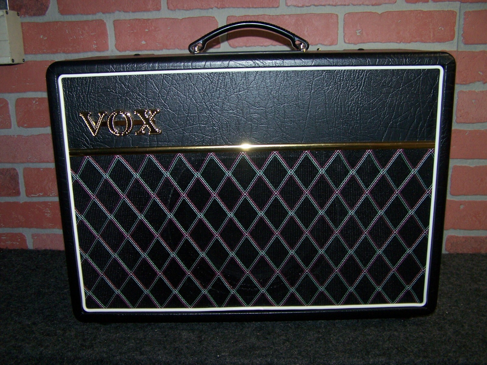 Купить Гитарный усилитель Vox ac10 Limited edition 10watt combo amp в ...