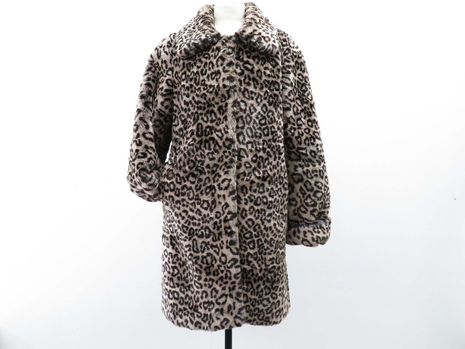 Меховые леопардовые жилетки. Animal coat. Animal coat. Animal coat. Animal coat.