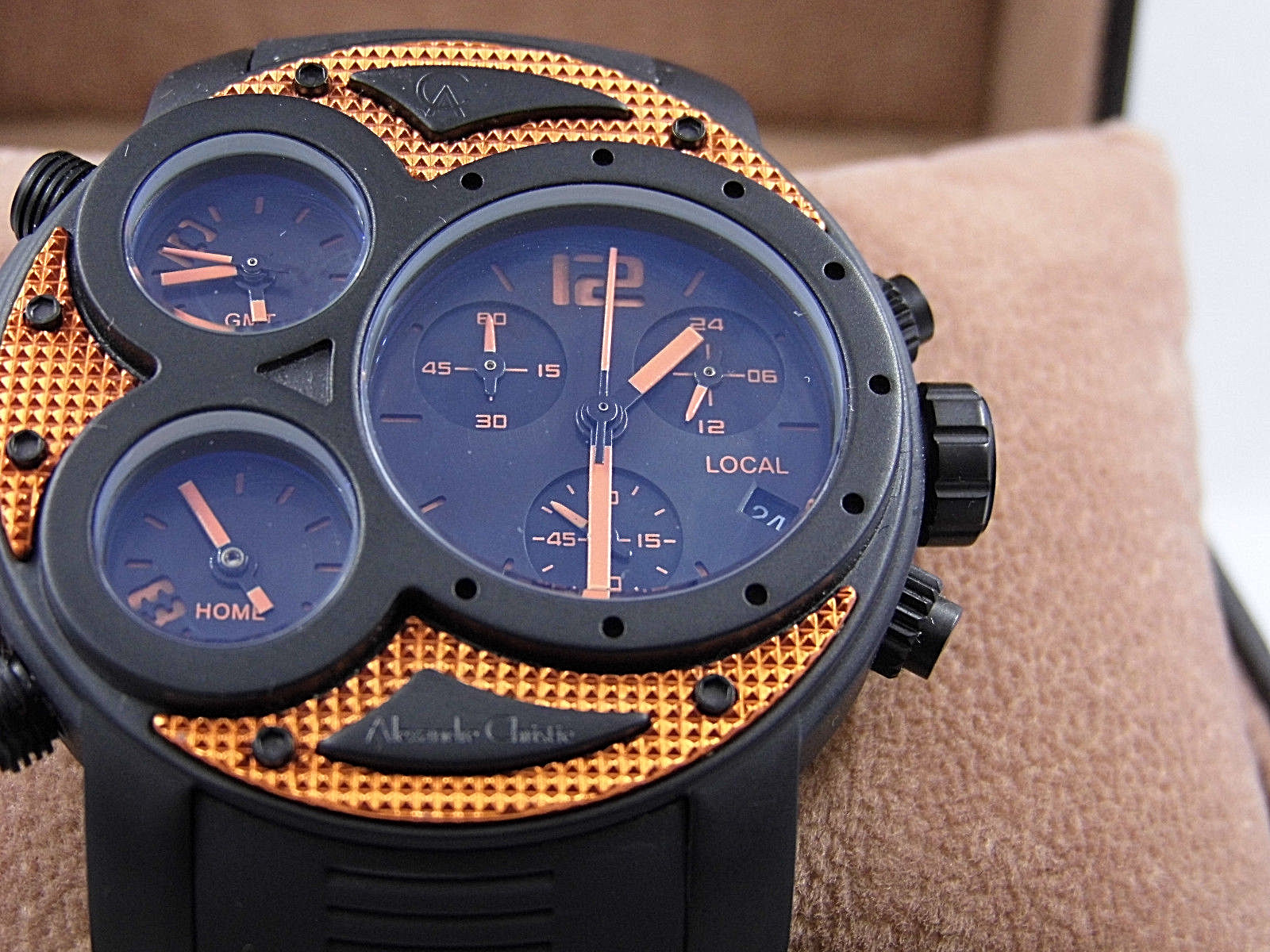 16 14 времени это сколько часов. Аналоговый циферблат часов. 7 9/16-4 11/16. Двенадцать часов ночи. Alexandre christie часы мужские.