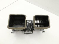 BMW F07 5er GT 535i 09-13 Luftdusche Luftdüse Mitte Hinten BMW F07 5er GT 535i 09-13 28.02.2012 9181094 64229181094... Vorschau 8
