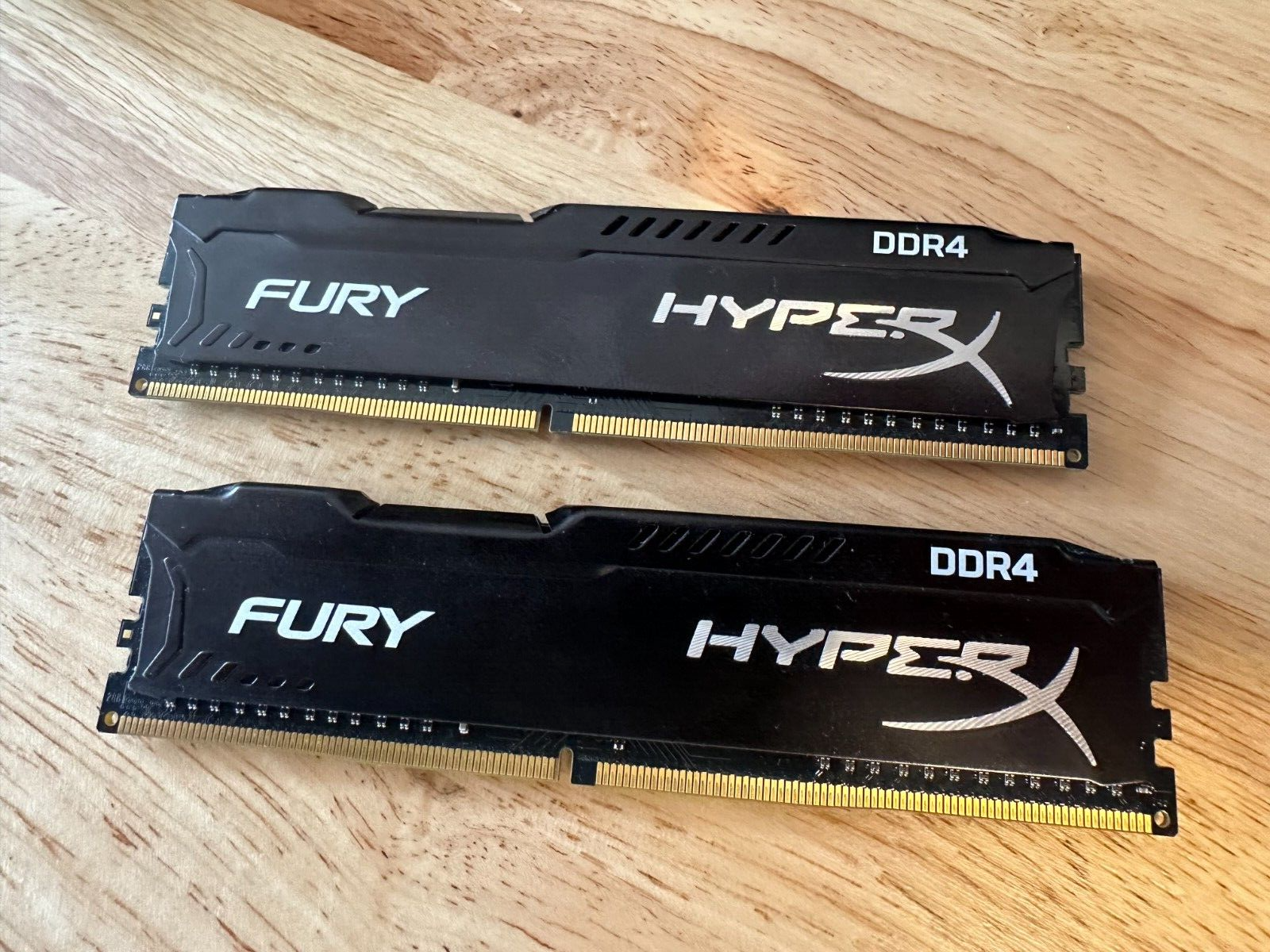 HyperX FURY DDR4メモリー 8G2枚セット Kingston HyperX FURY - DDR4 - 16 GB: 2 x 8 GB - DIMM 288-pin