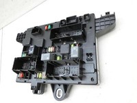 Opel Zafira C 11-16 Batteriestützpunkt Plus Sicherungs- Relais Opel Zafira C 11-16 25.07.2012 1110097AC 365927271... Vorschau 4