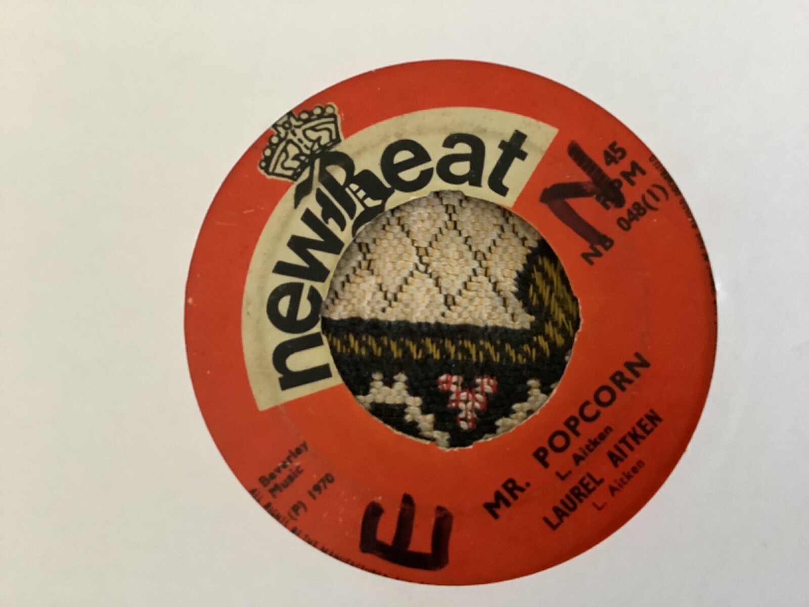 英7” The Laurel Aitken Band Mr. Popcorn / Share Your Popcorn  NB048 newBeat /00050 Laurel Aitken – Mr. Popcorn / Share Your Popcorn – Vinyl (7