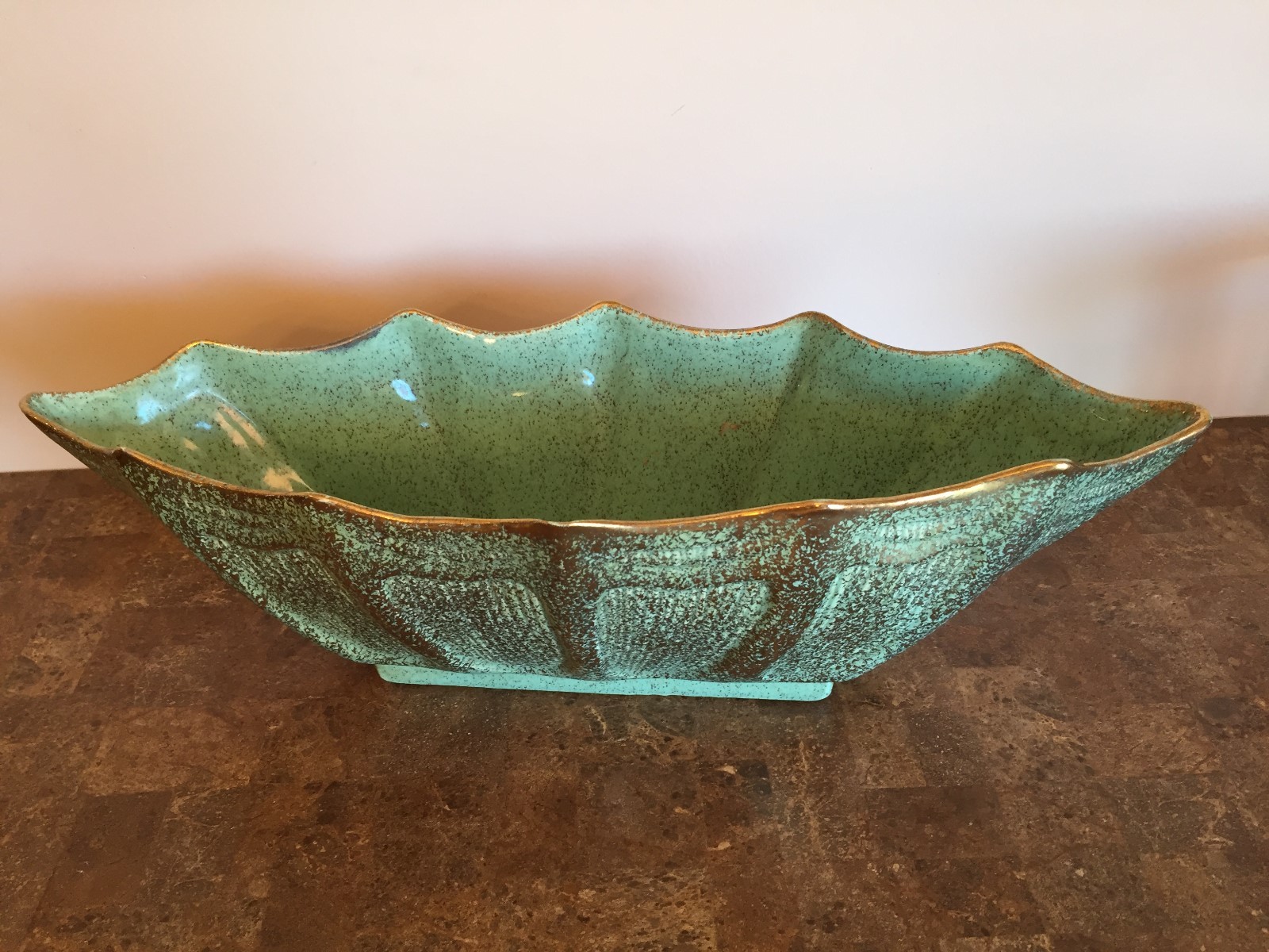 VINTAGE CALIFORNIA ORIGINAL GREEN AND GOLD LARGE BOWL 16