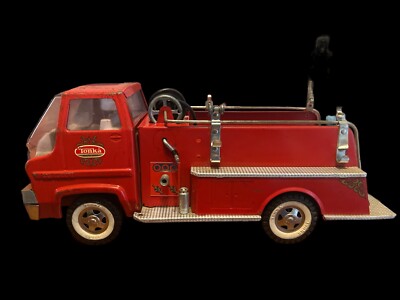 VINTAGE TONKA TURBINE PUMPER FIRE TRUCK PRESSED STEEL TOY 