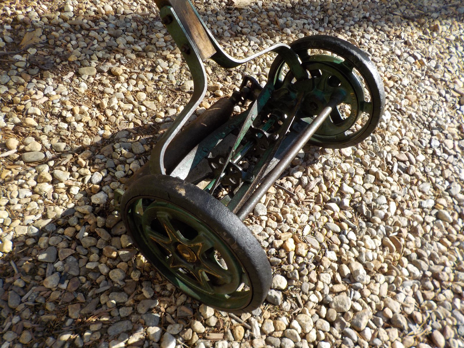 Antique Vintage Rotary Reel Push Mower