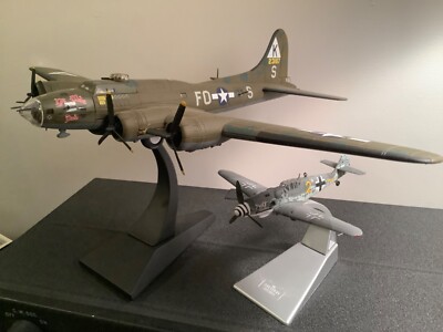 Corgi B-17F 1:72 ダイキャストモデル Amazon.com: for Corgi for Boeing B-17G Flying Fortress USAAF