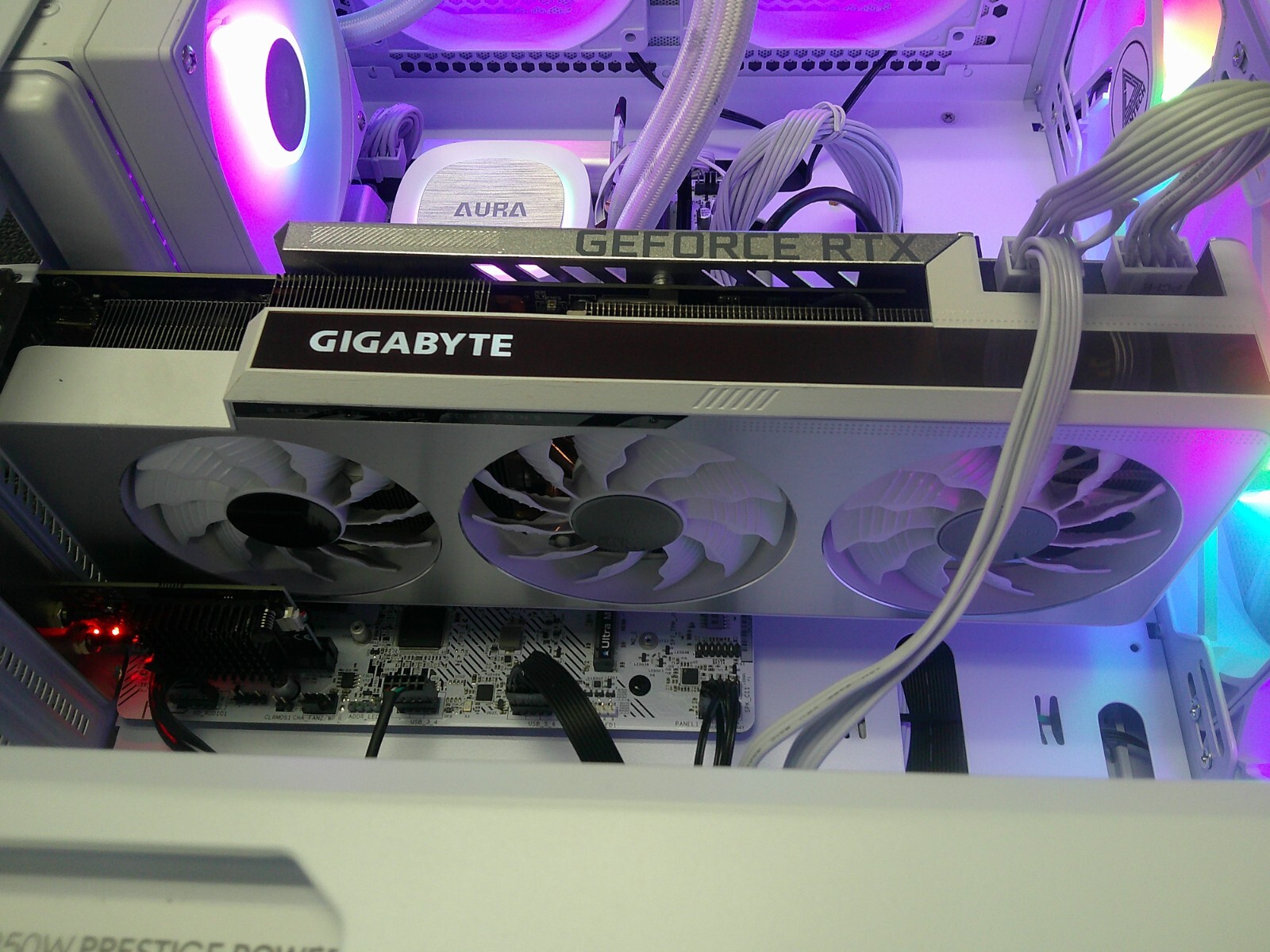 GIGABYTE GeForce RTX 3080 VISION OC 10GB GDDR6X Graphics