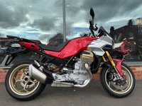 Moto Guzzi V100 S
