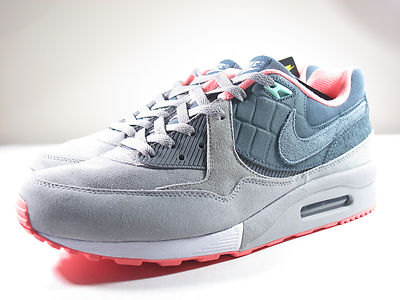 NIKE - masa $_1.JPG?set_id=880000500F